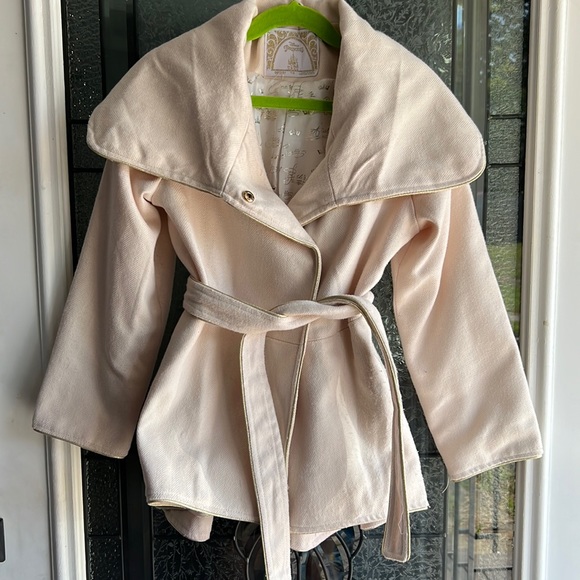 Fancy Disney Princess Dress Coat 7/8 - Picture 1 of 8